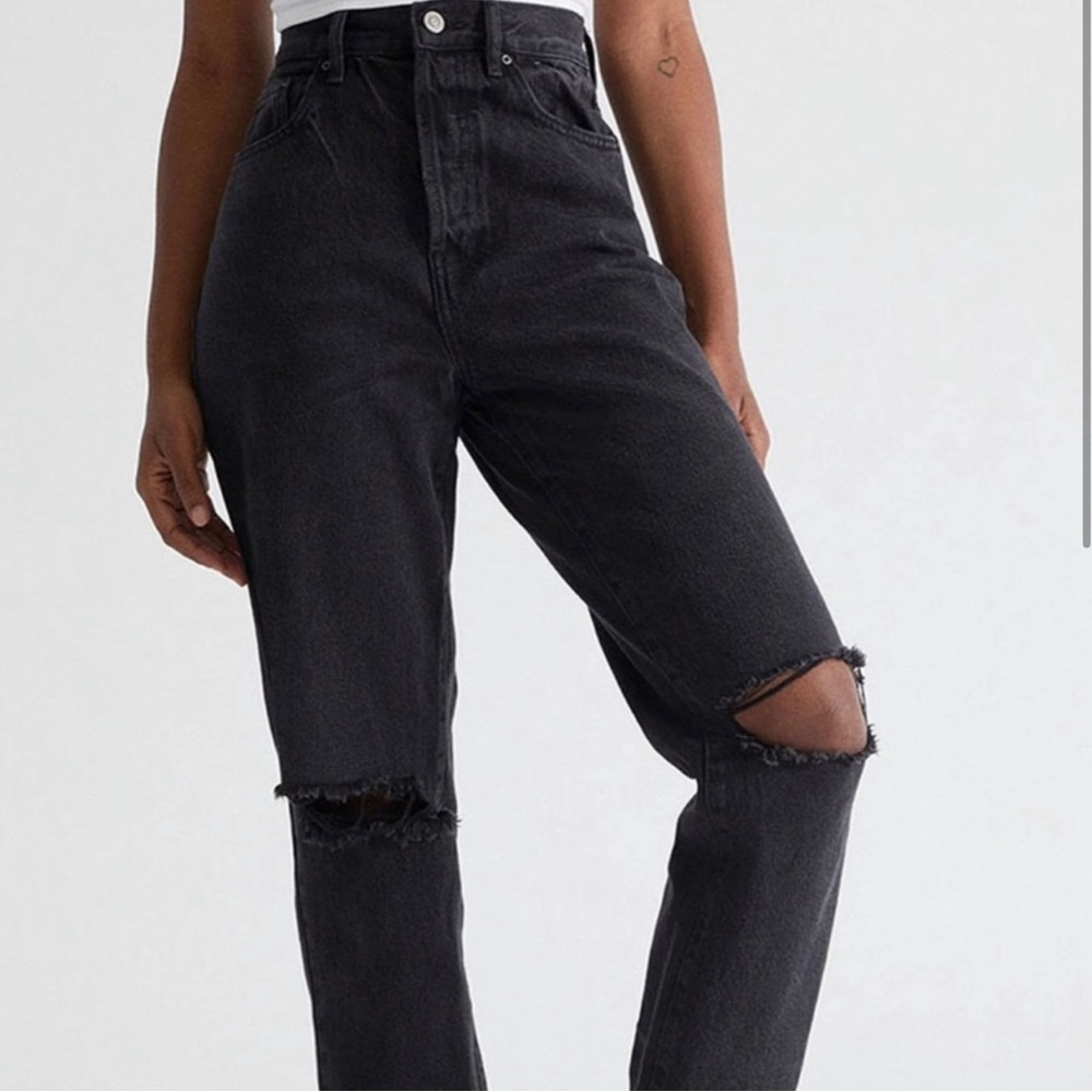 New WO Tags PACSUN Dad Jean Size 28 (about size 6-8). Cave Black. Button fly